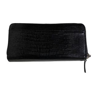 Vintage new Casual Corner Women's Black Embossed Leather Zip-Around Wallet One S